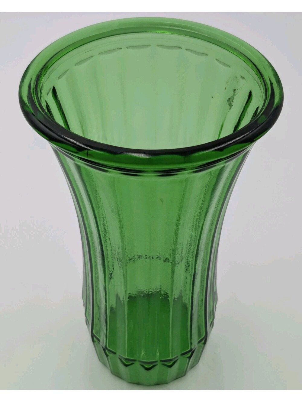 Vintage Hoosier Glass Emerald Green Ribbed Vase 10" Model 4089-C MCM